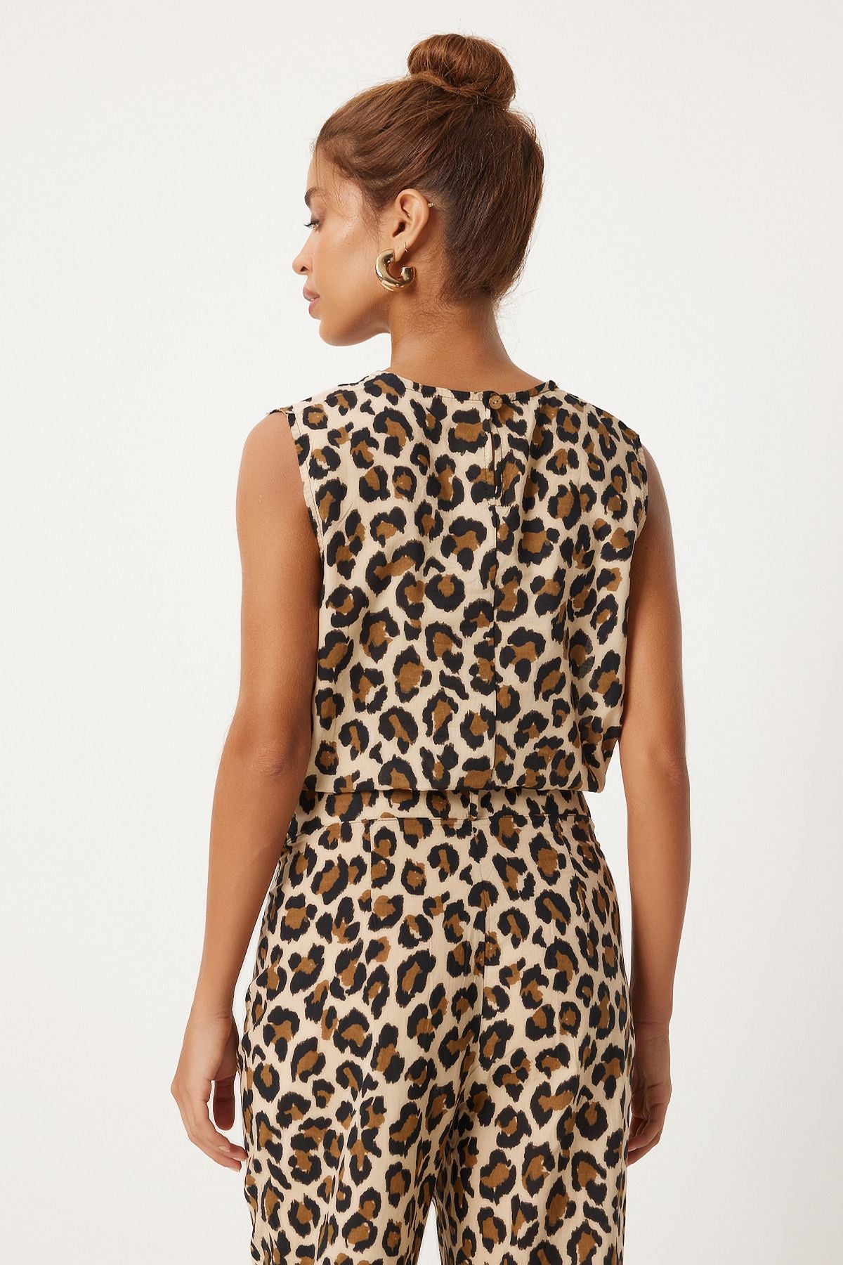 Krem Kahverengi Leopar Desenli Kolsuz Bluz Pantolon Dokuma Takım WF00082