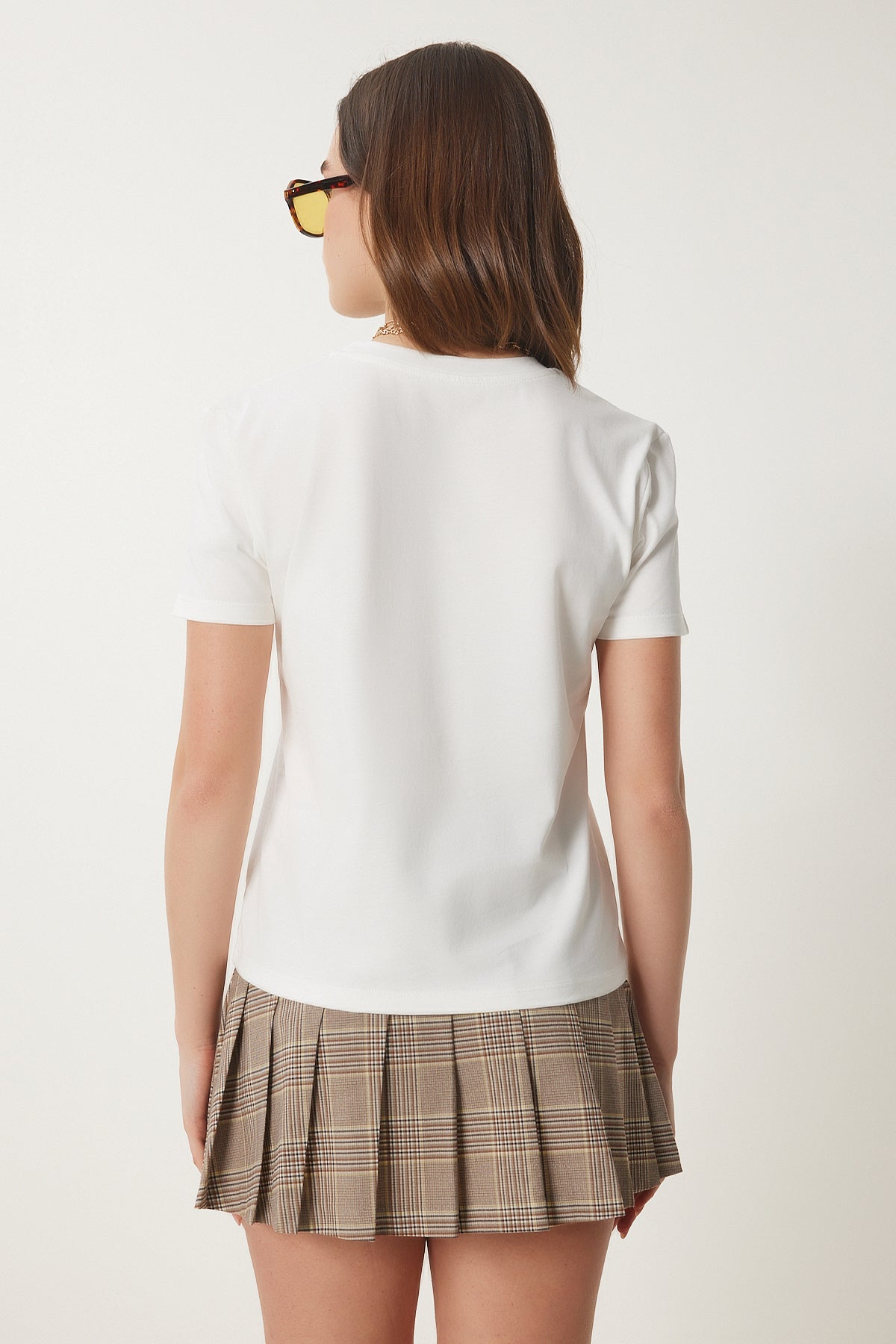 Ekru Ayıcık İşlemeli Pamuklu Örme T-Shirt CR00455
