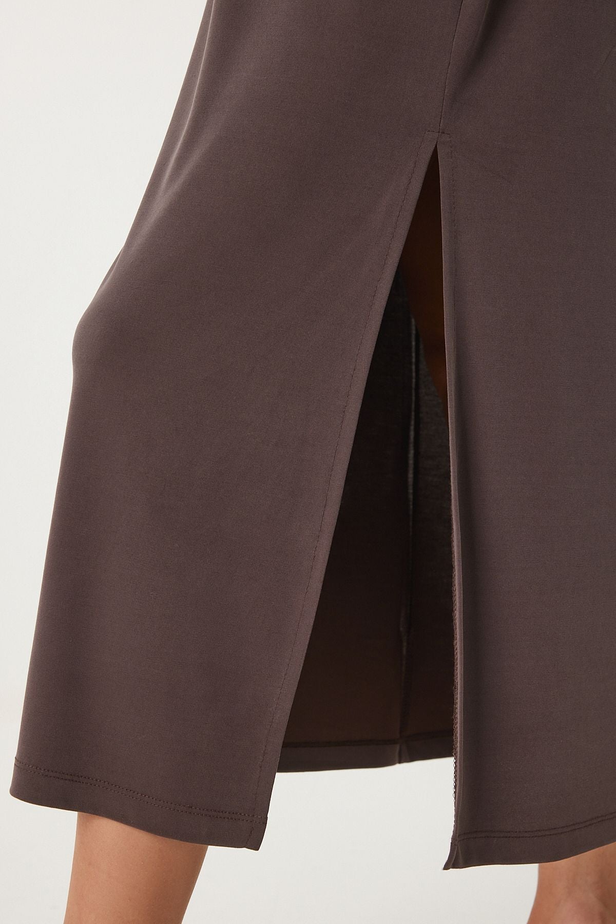 Koyu Kahverengi Oversize Basic Yazlık Örme Elbise UB00299