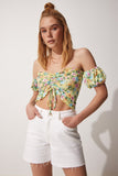 Sarı Baskılı Crop Viskon Örme T-Shirt UB00084