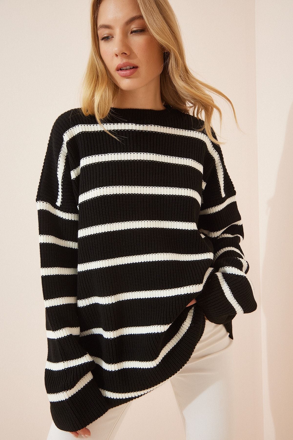 Siyah Çizgili Uzun Oversize Triko Kazak  YY00078