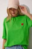 Yeşil Kalp Nakışlı Pamuklu Oversize T-Shirt CR00405