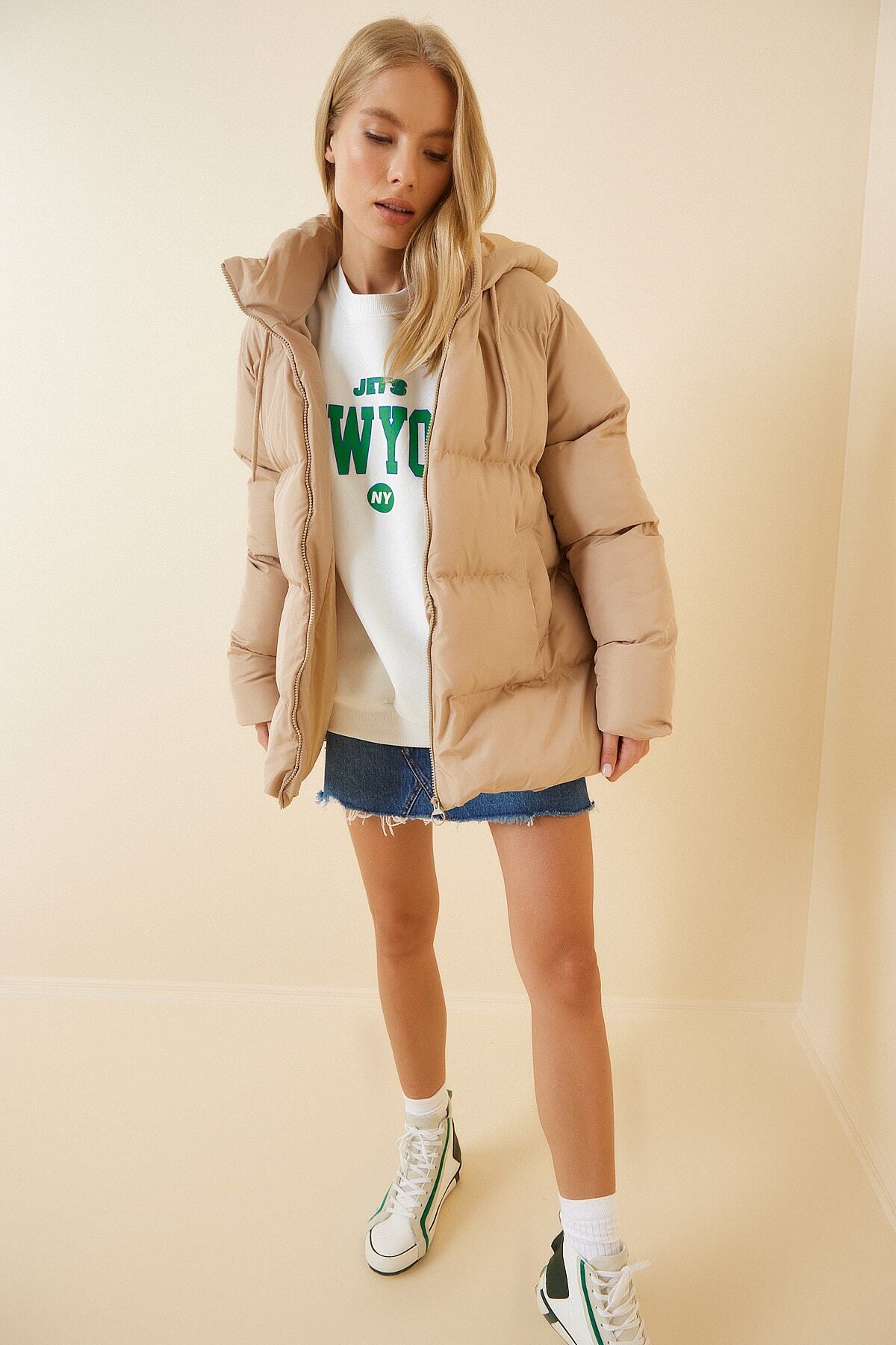 Krem Kapüşonlu Oversize Şişme Mont RV00068