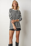 Siyah Beyaz Çizgili Oversize Triko Kazak yy00156