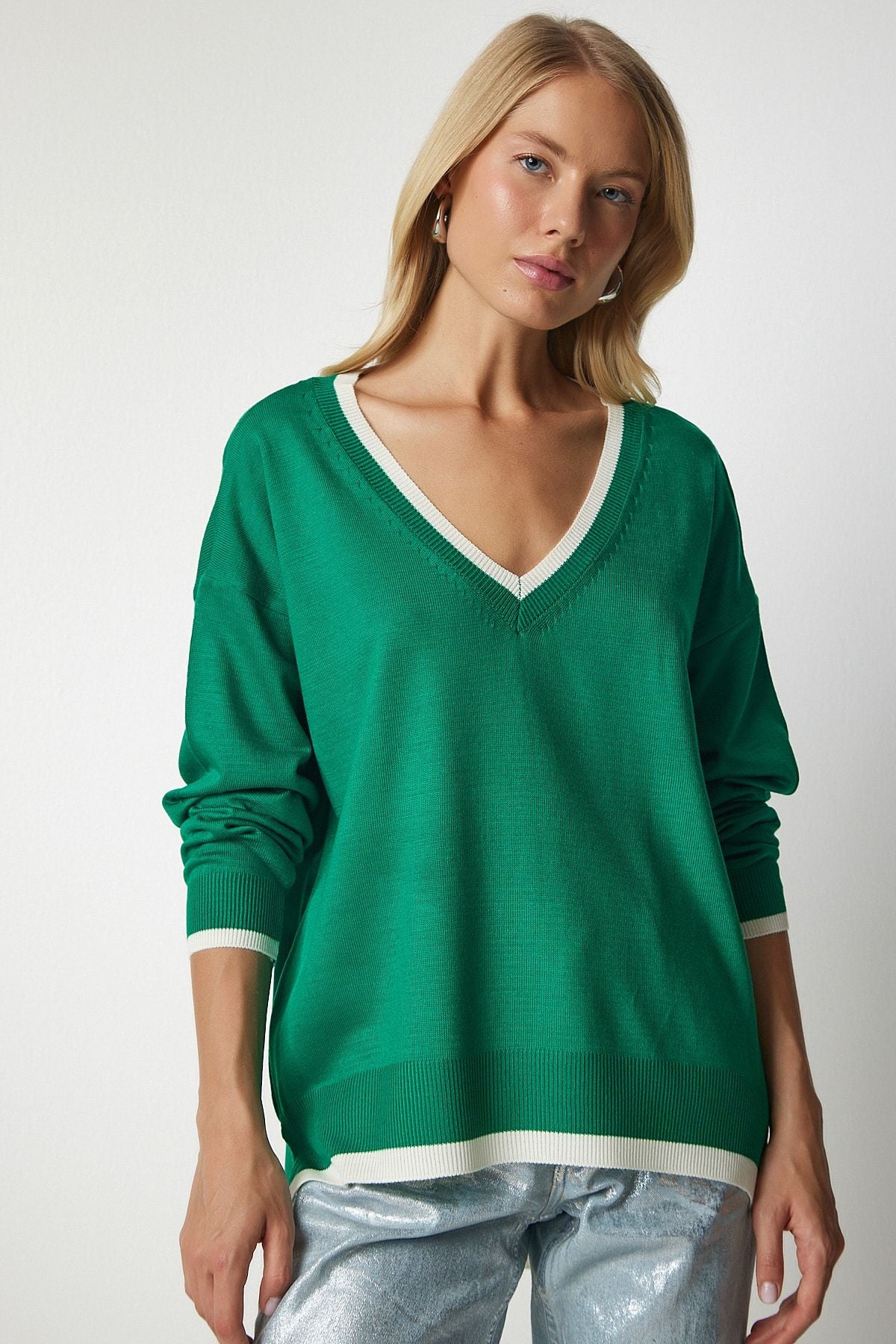 Yeşil V Yaka Oversize Triko Kazak BV00081