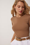 Bisküvi Bisiklet Yaka Crop T-Shirt UB00064