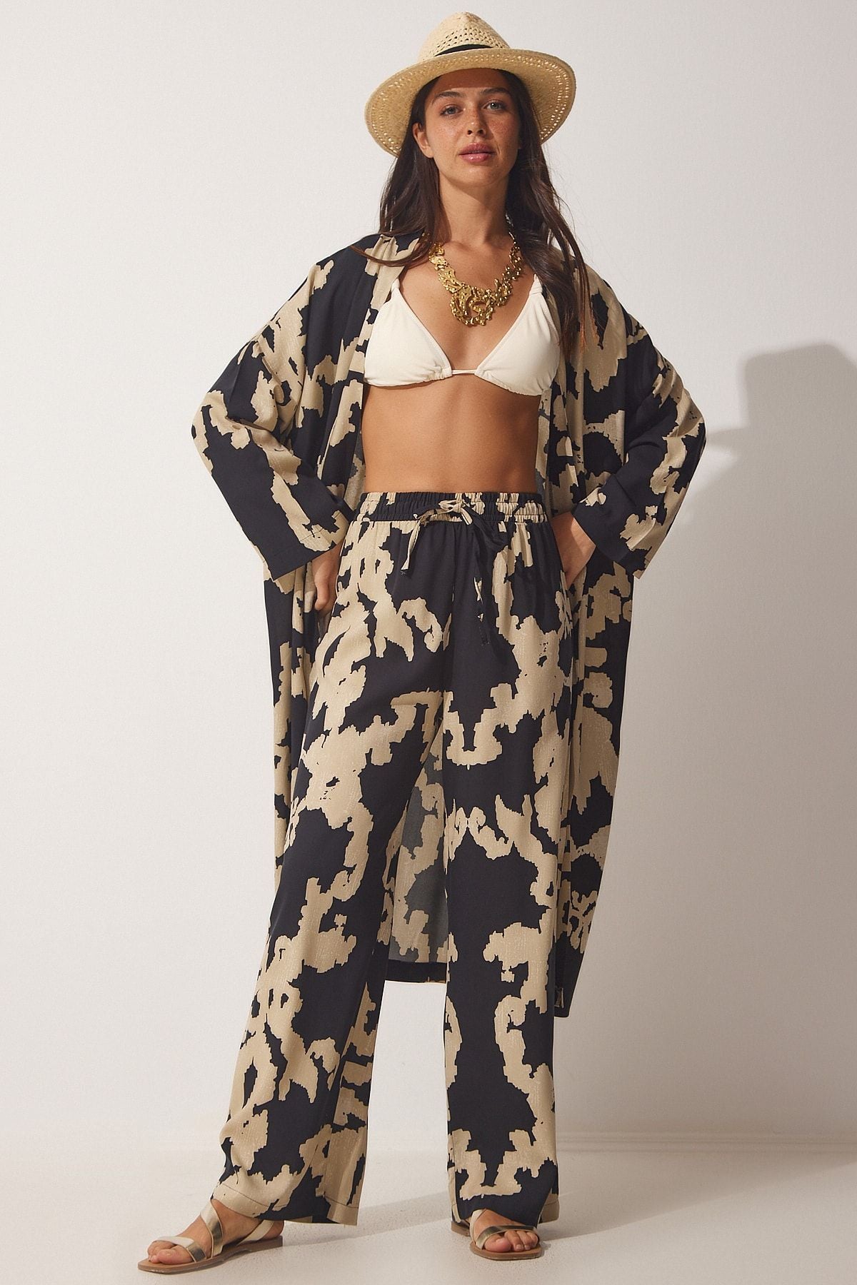 Siyah Bej Desenli Viskon Kimono Palazzo Pantolon Takım CI00086