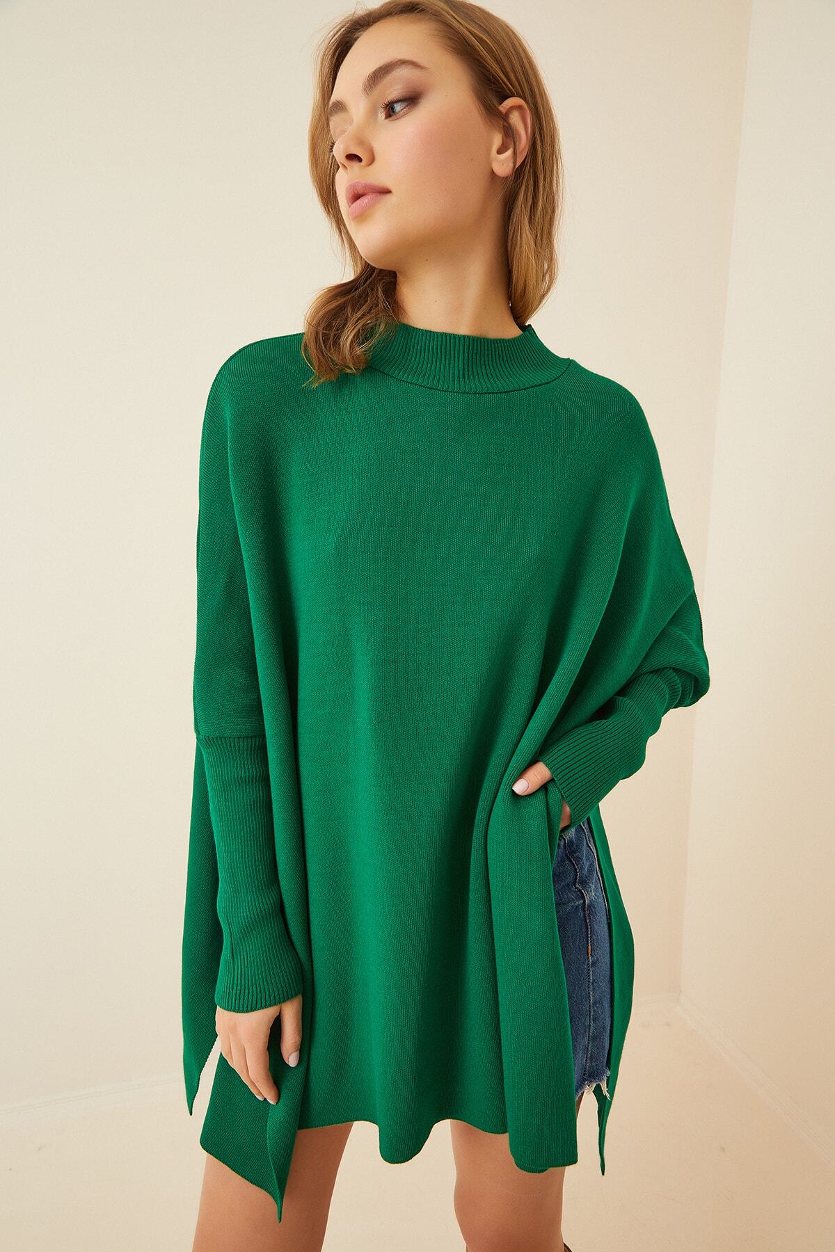 Yeşil Yandan Yırtmaçlı Oversize Panço Kazak YY00005