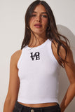 Beyaz Halter Yaka Nakışlı Fitilli Crop Örme Bluz US00904