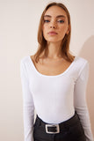Beyaz U Yaka Fitilli Örme Bluz GT00212