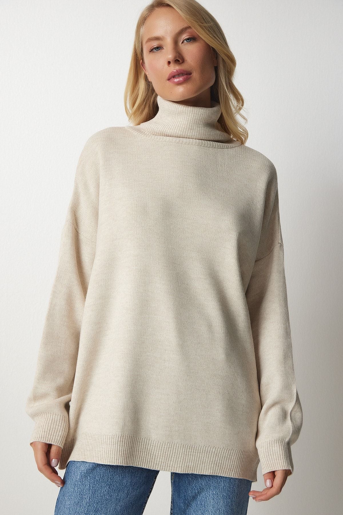 Bej Balıkçı Yaka Oversize Triko Kazak BV00084