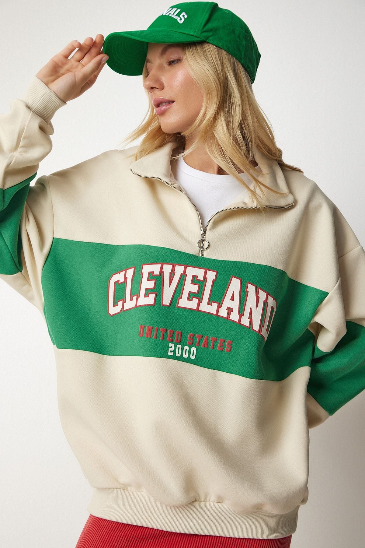 Krem Yeşil Blok Renkli Baskılı Oversize Sweatshirt HF00439