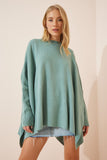 Çağla Yeşili Yandan Yırtmaçlı Oversize Panço Kazak YY00005