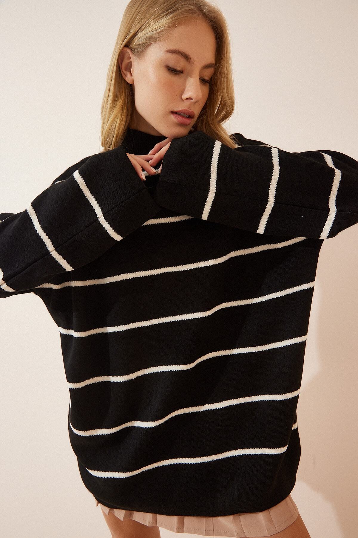 Siyah Çizgili Oversize Uzun Triko Kazak YY00087