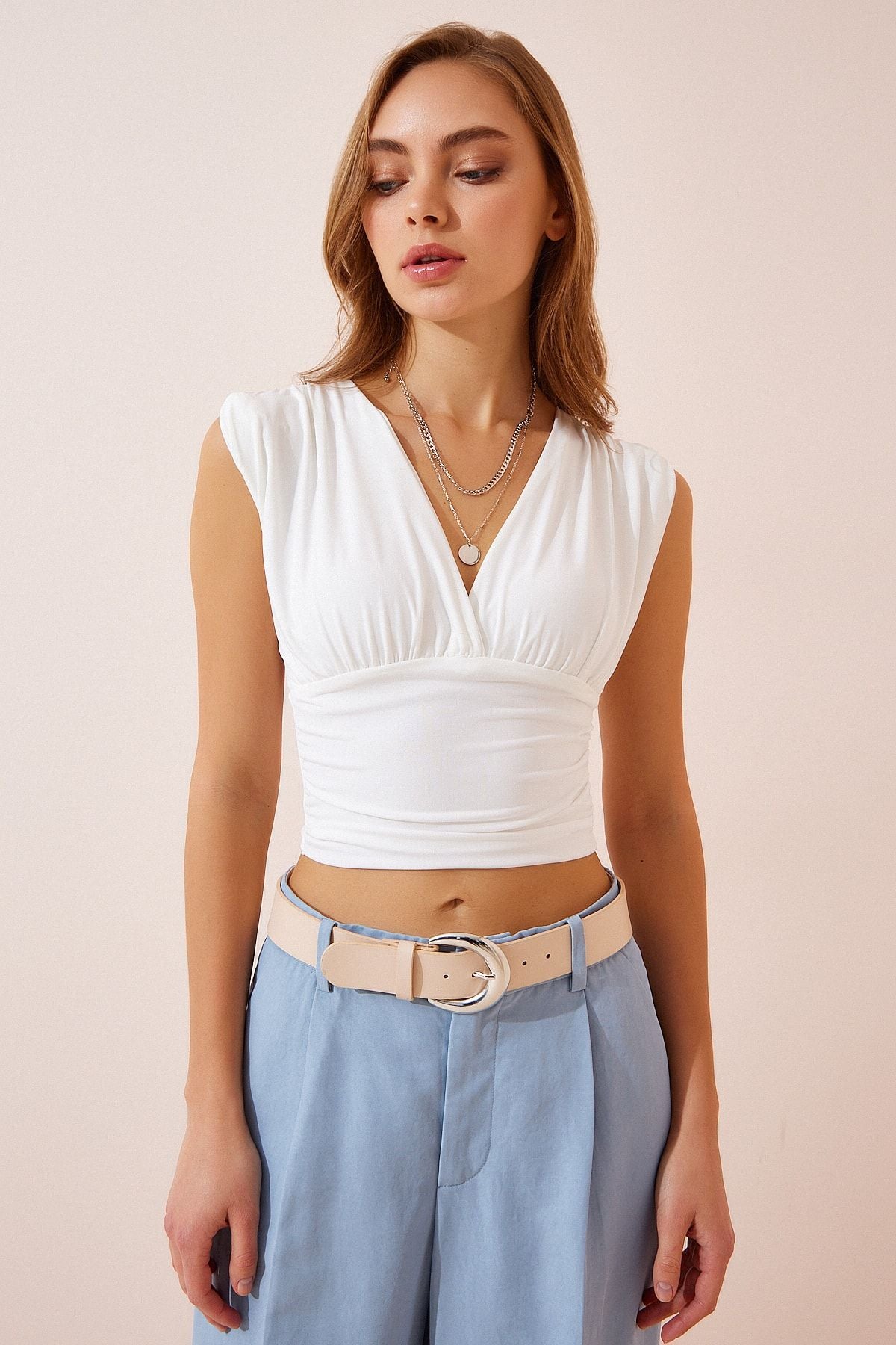 Ekru Derin V Yakalı Crop Sandy Örme Bluz BF00039