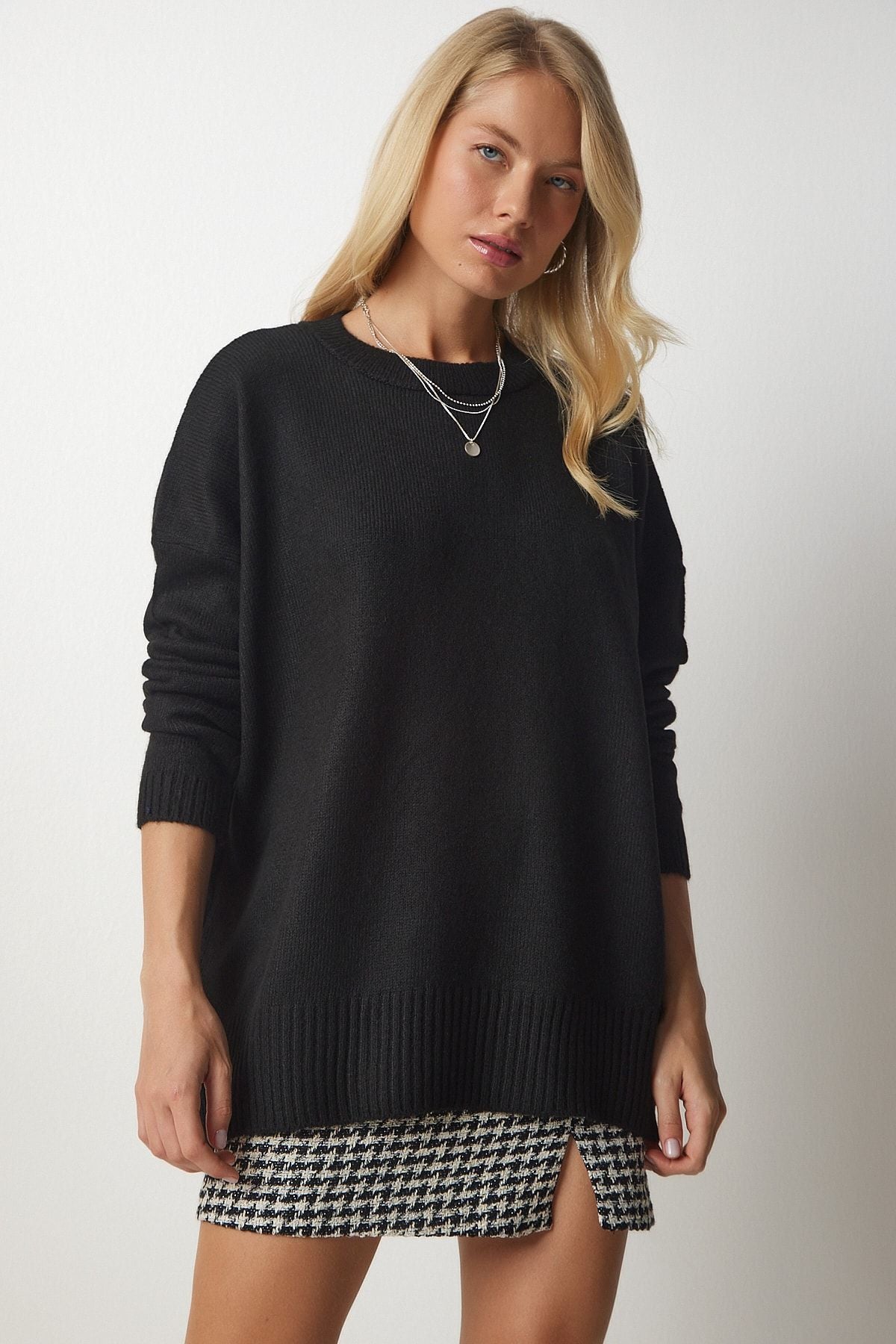 Siyah Bisiklet Yaka Oversize Triko Kazak BV00085