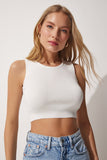 Beyaz Bisiklet Yaka Yazlık Crop Triko Bluz ER00050