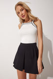 Beyaz Şeritli Crop Triko Bluz YY00140