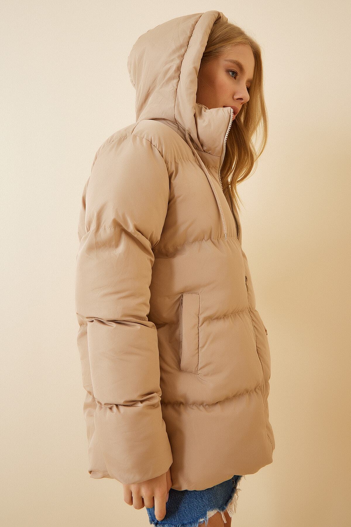 Krem Kapüşonlu Oversize Şişme Mont RV00068