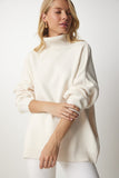 Krem Balıkçı Yaka Oversize Triko Kazak BV00084