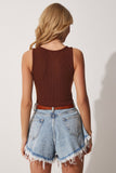 Kahverengi Cut Out Detaylı Crop Örme Bluz MC00179