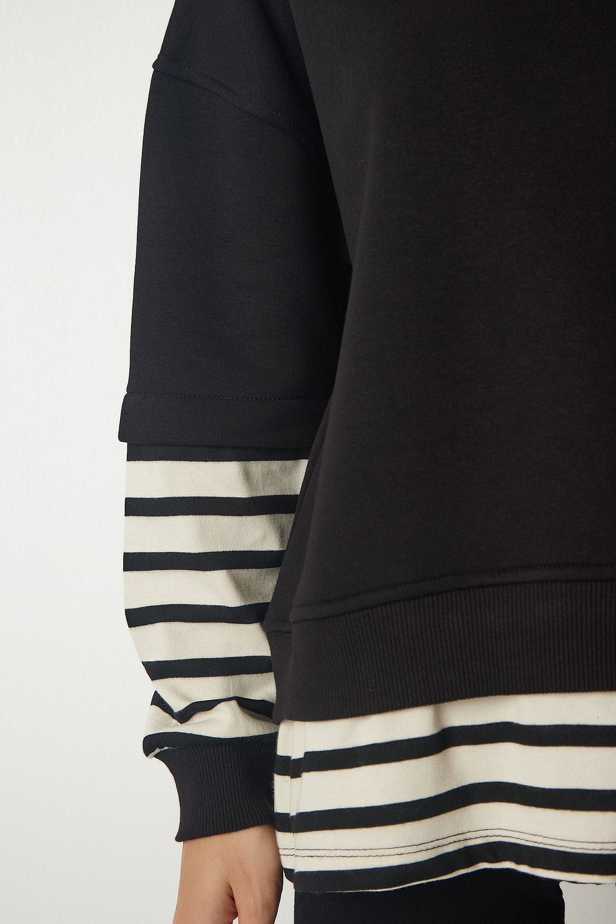 Siyah Çizgili T-Shirt Parçalı Örme Sweatshirt CR00413
