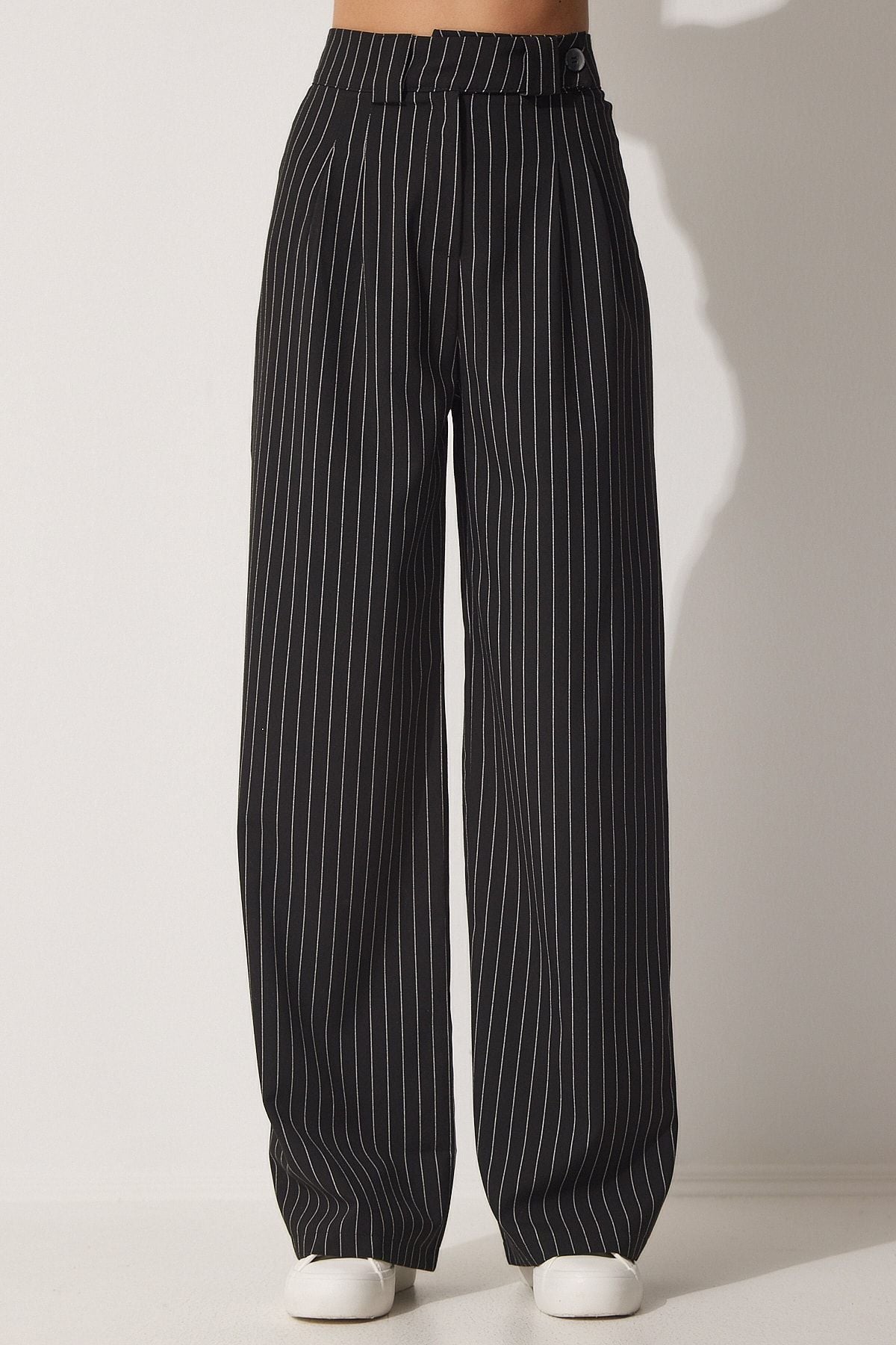 Siyah Pilili Bol Paça Pantolon GK00008