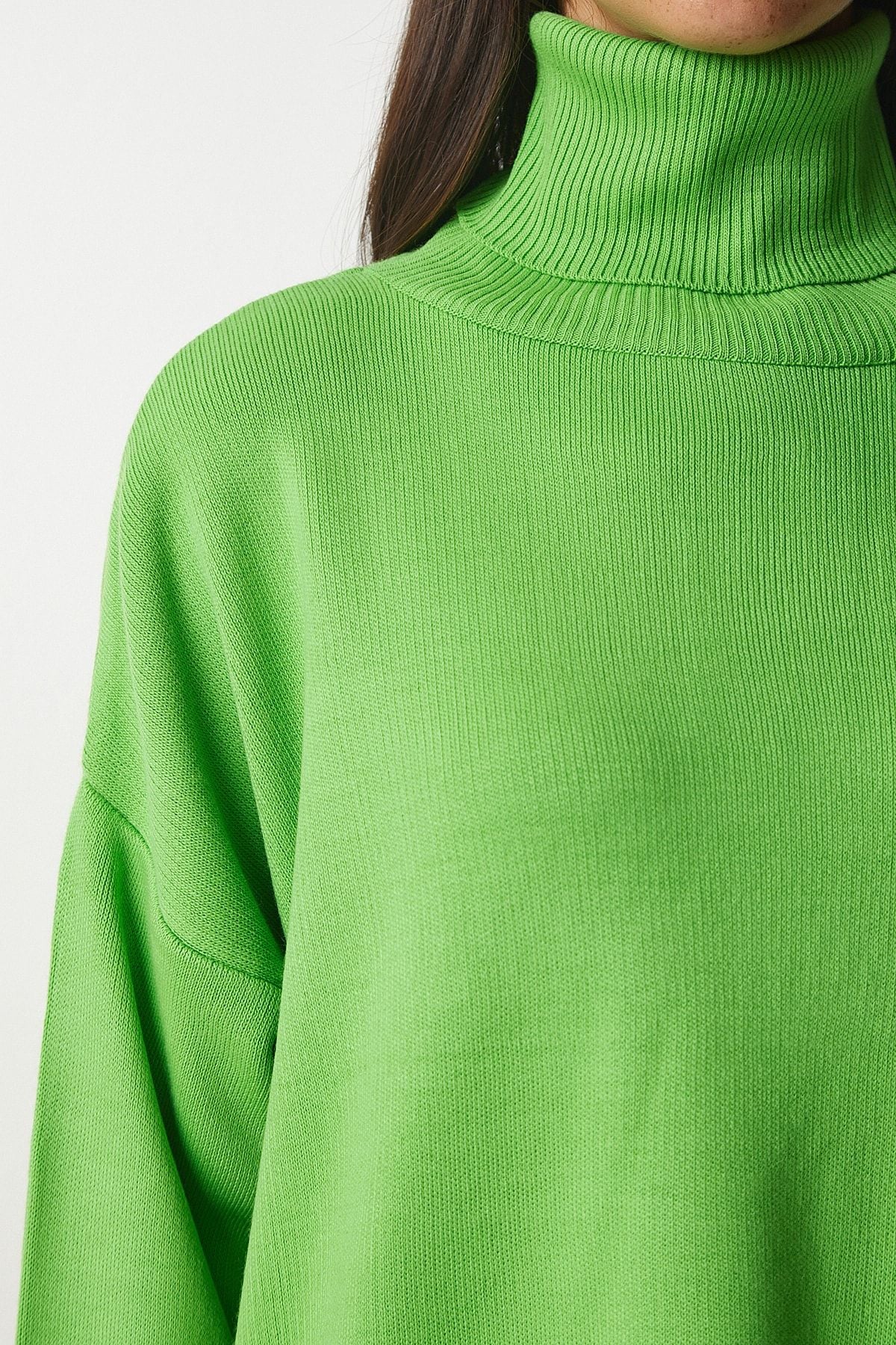 Açık Yeşil Balıkçı Yaka Oversize Triko Kazak BV00084