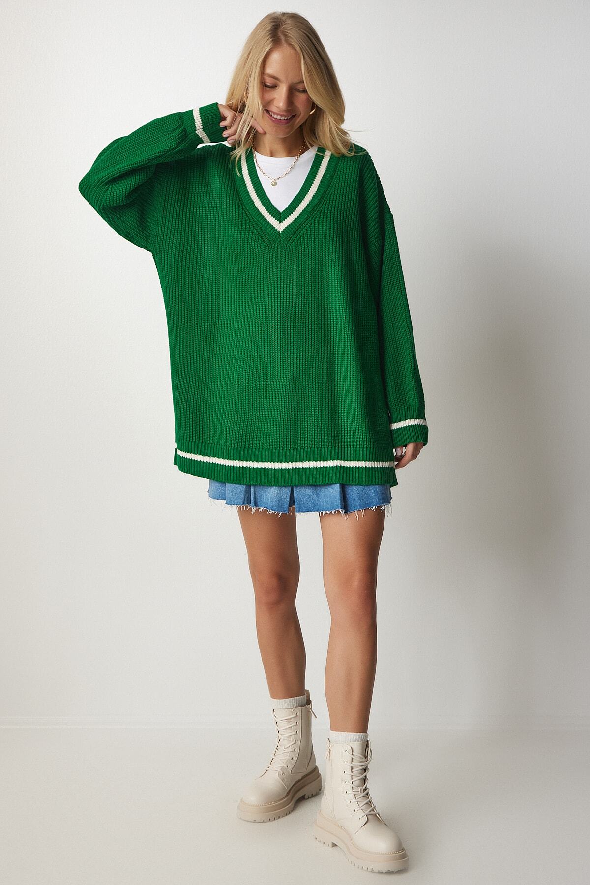 Yeşil V Yaka Oversize Uzun Triko Kazak  BP00140