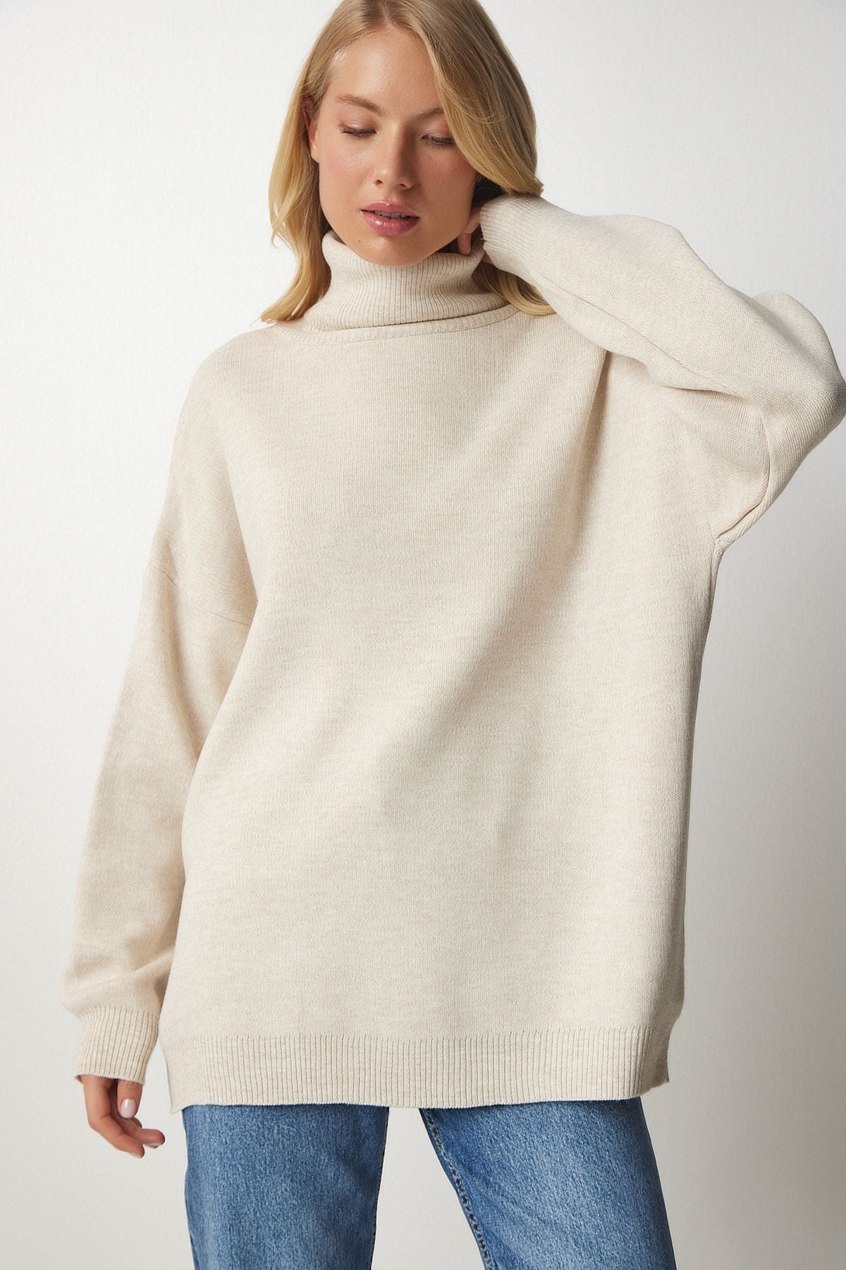Bej Balıkçı Yaka Oversize Triko Kazak BV00084