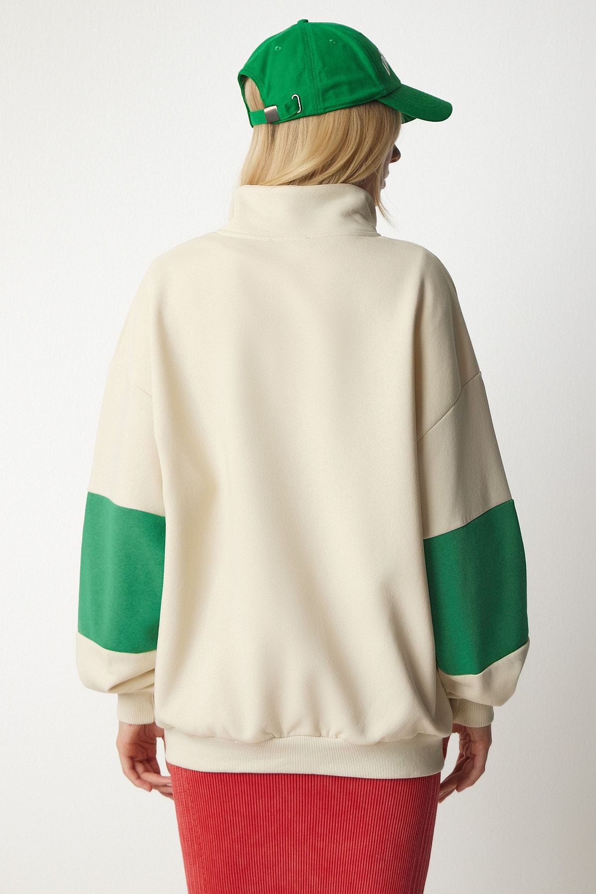 Krem Yeşil Blok Renkli Baskılı Oversize Sweatshirt HF00439