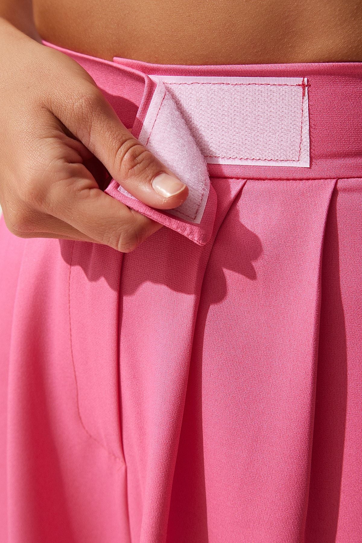 Pembe Beli Cırt Cırt Kapamalı Bol Pantolon YL00001
