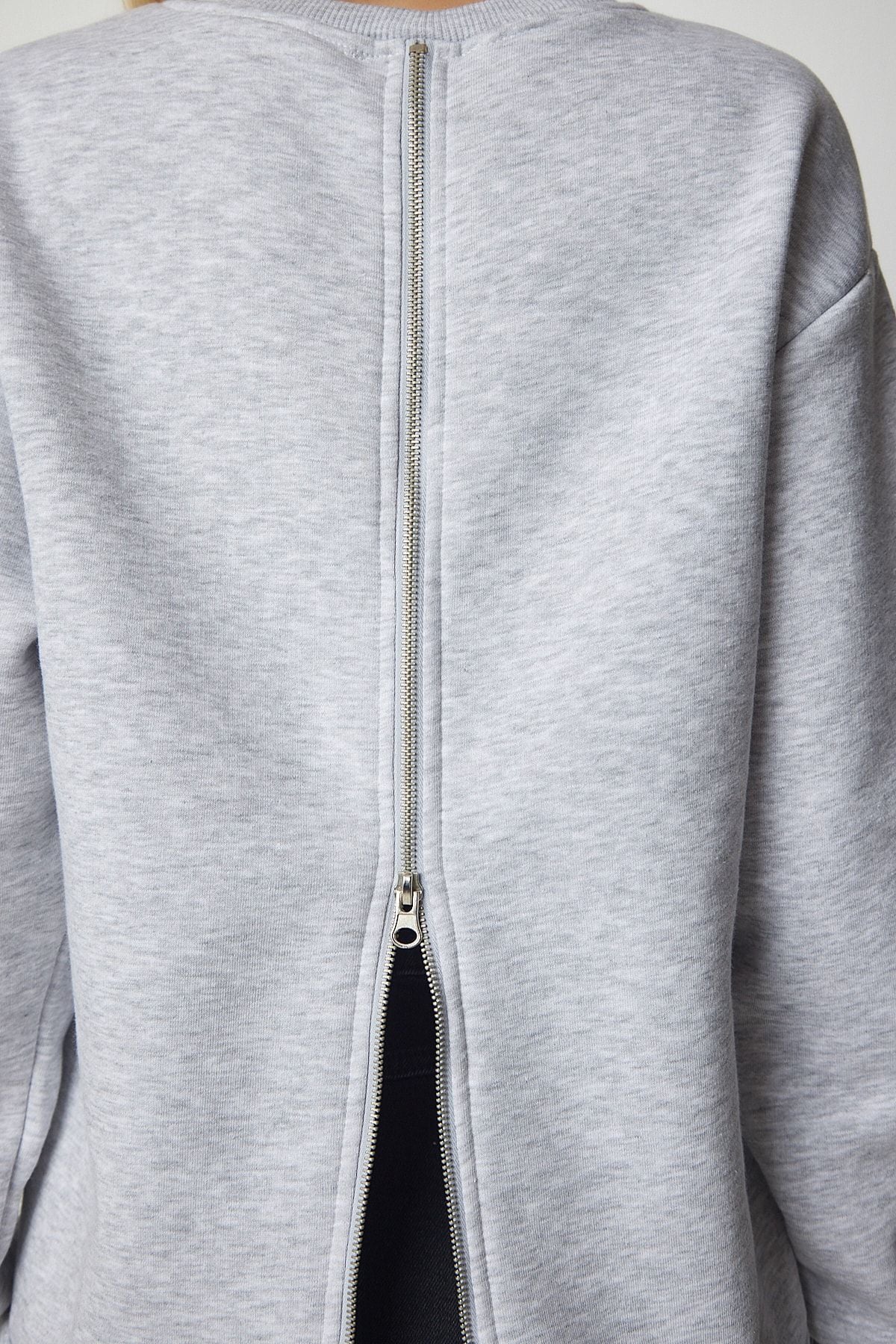 Gri Arkası Fermuarlı Şardonlu Örme Sweatshirt UB00146