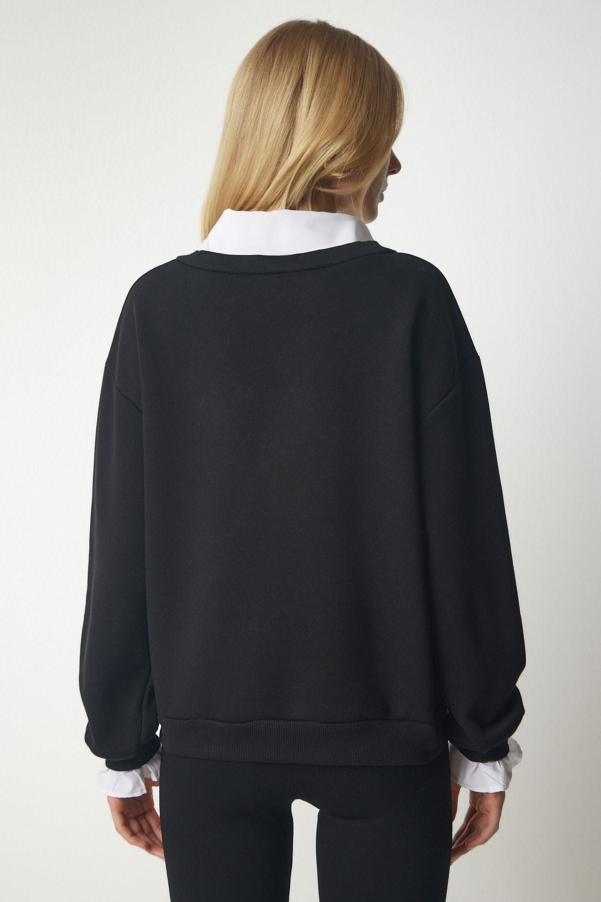 Siyah Gömlek Detaylı Örme Sweatshirt cr00414