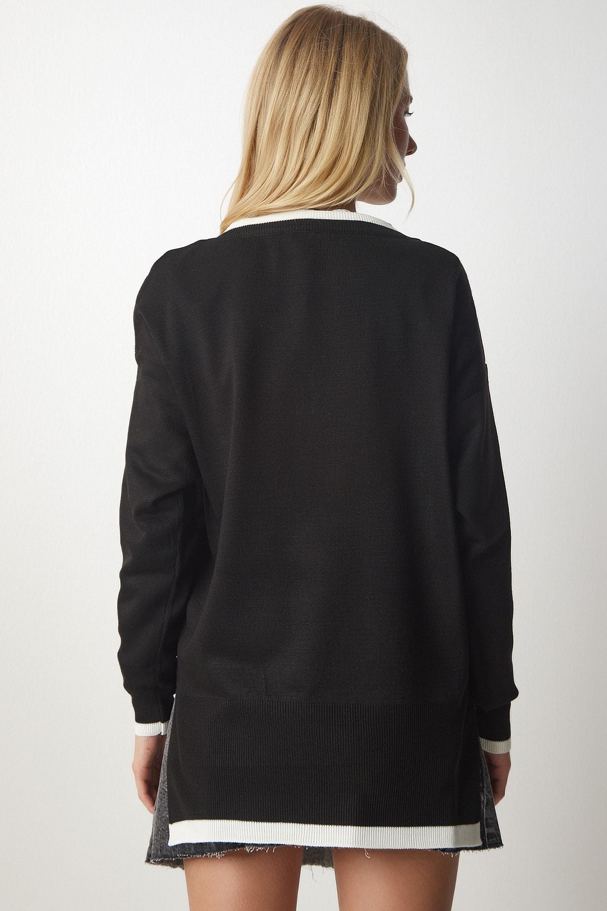 Siyah V Yaka Oversize Triko Kazak BV00081