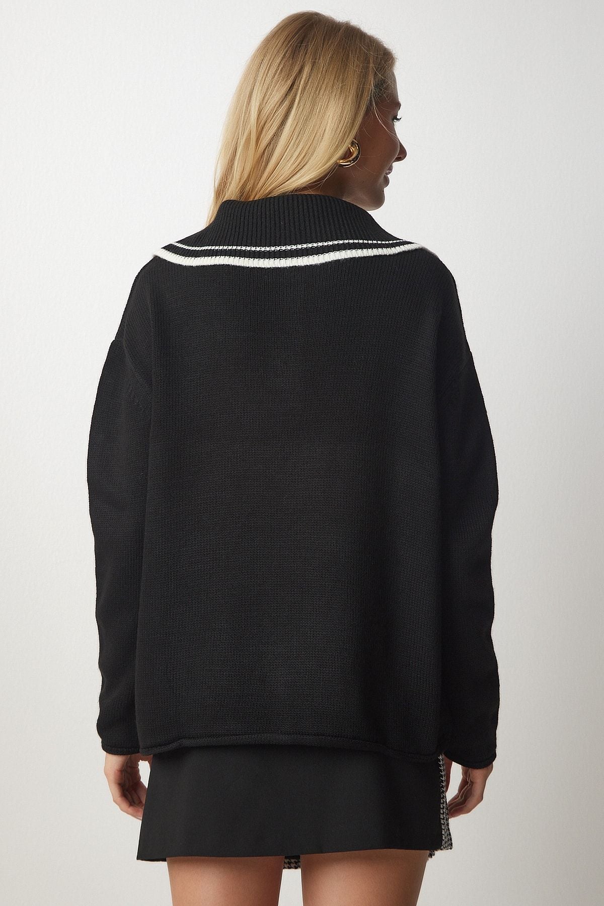 Siyah Polo Yaka Triko Kazak BV00090