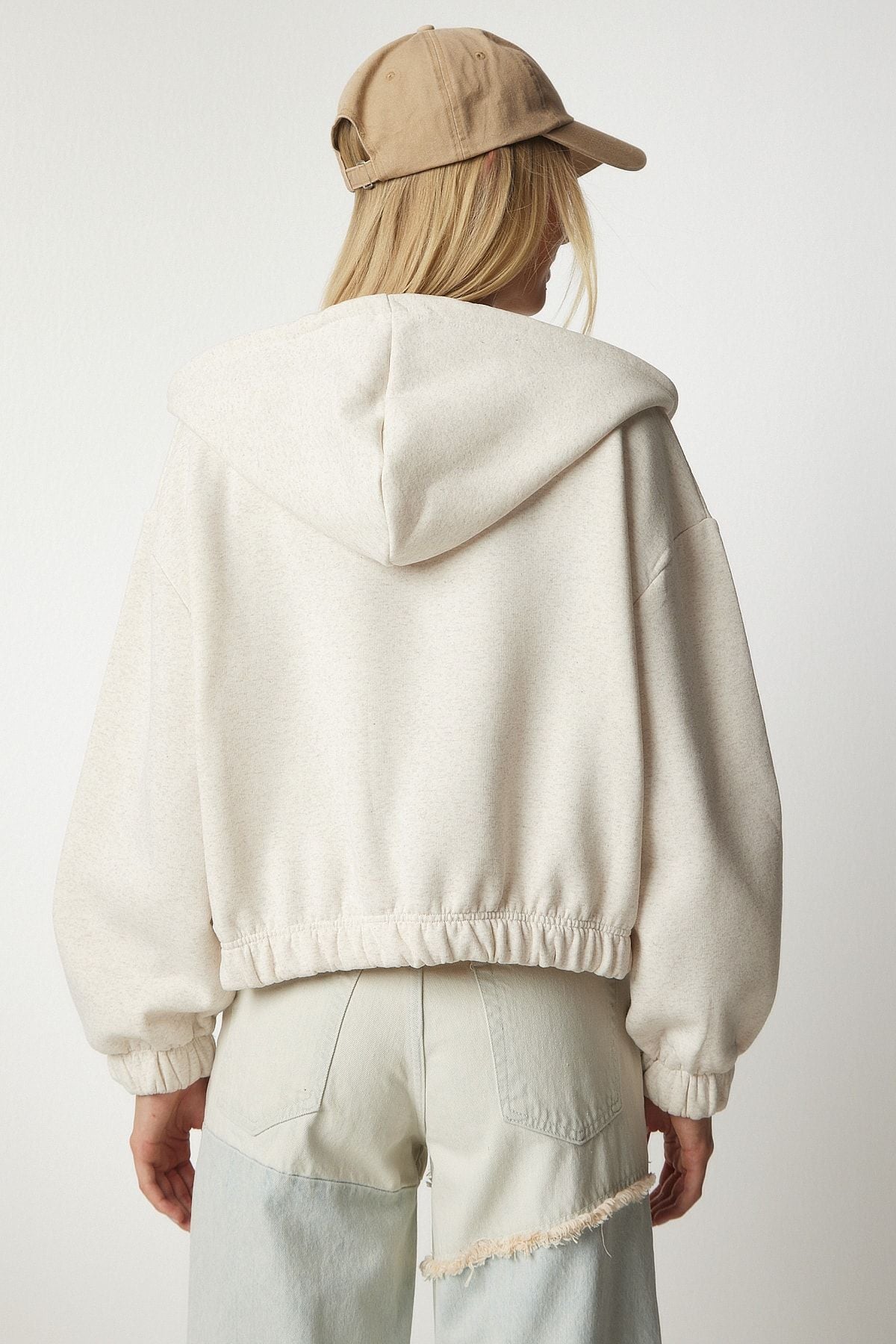Krem Kapüşonlu Şardonlu Sweatshirt UB00126