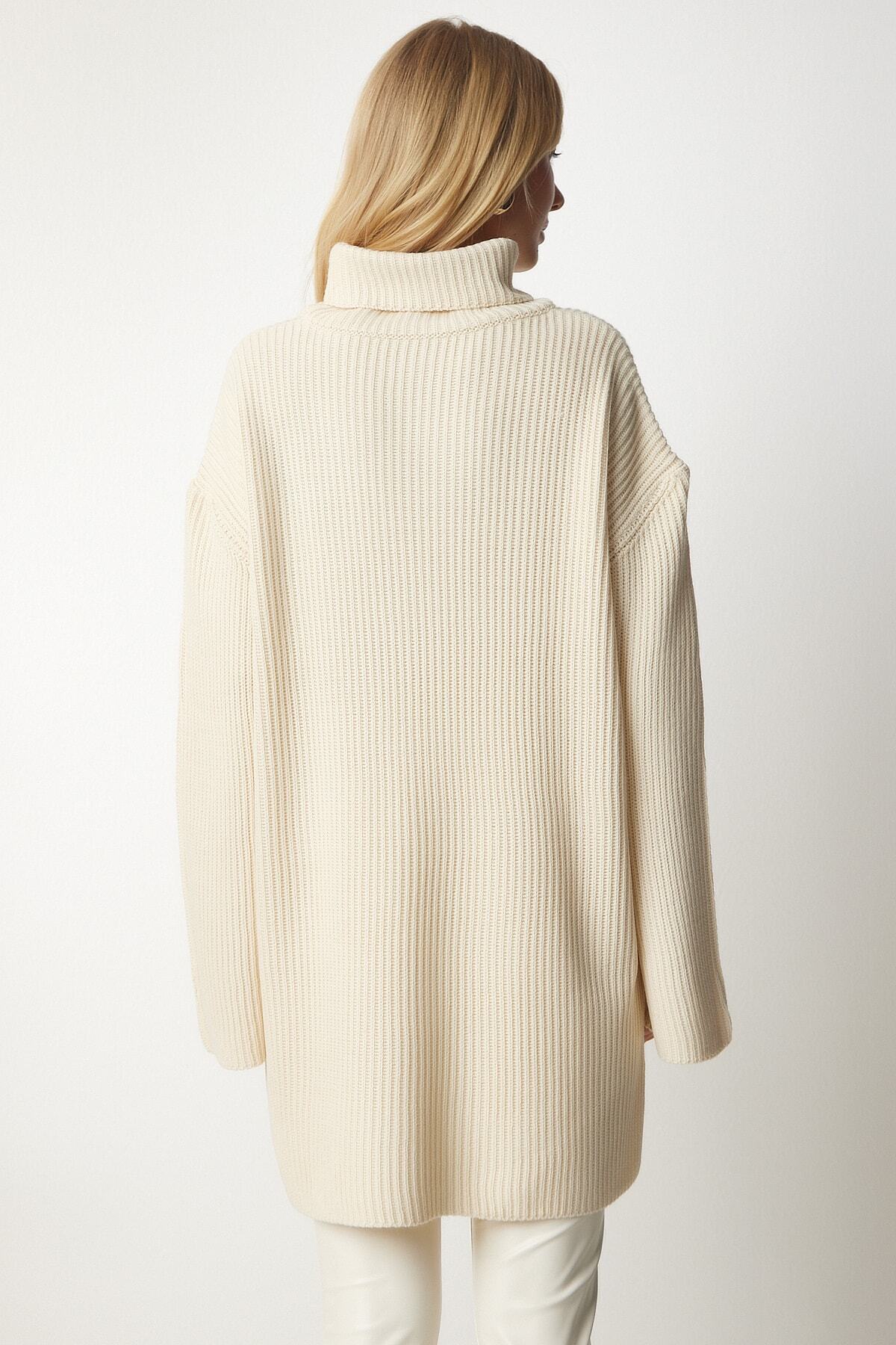 Krem Balıkçı Yaka Oversize Triko Kazak YY00164
